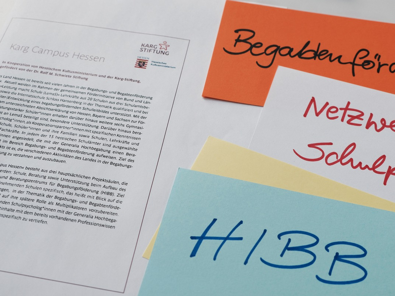 Starke Strukturen für Leistungsstarke und Hochbegabte in Hessen - Foto: presseportal.de