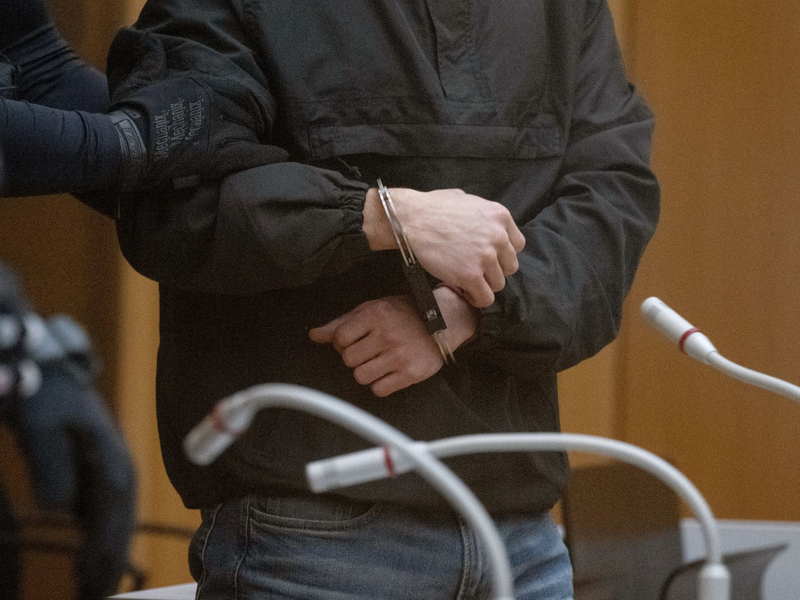 Der 23 Jahre alte Angeklagte ist vom Landgericht Stuttgart zu zwölf Jahren Haft verurteilt worden. - Foto: -/dpa
