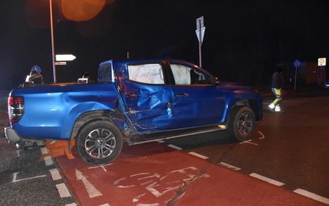 POL-HM: Fahrer eines Leichtkraftrades schwer verletzt - Polizei sucht Zeugen - Foto: presseportal.de
