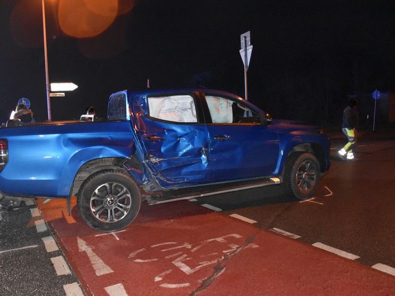 POL-HM: Fahrer eines Leichtkraftrades schwer verletzt - Polizei sucht Zeugen - Foto: presseportal.de