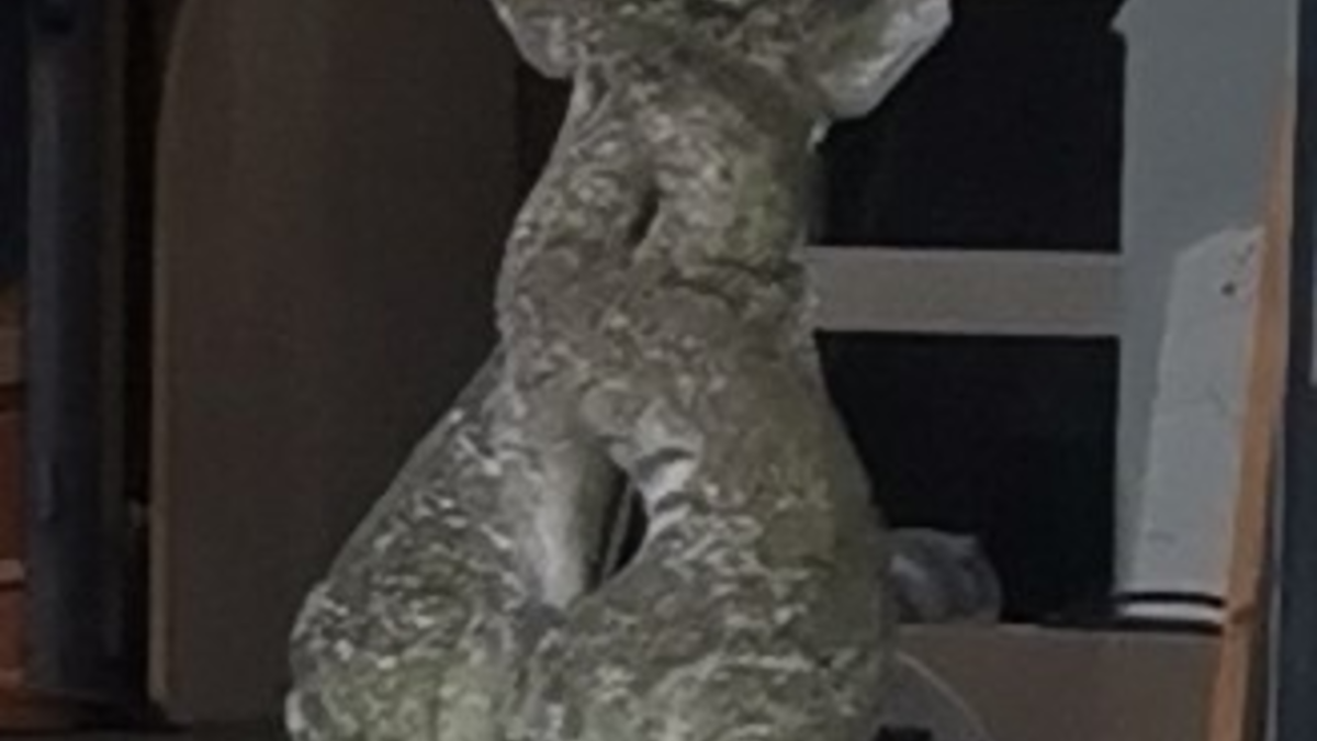 POL-SN: Diebstahl einer einzigartigen Steinskulptur - Polizei bittet um Hinweise - Foto: presseportal.de