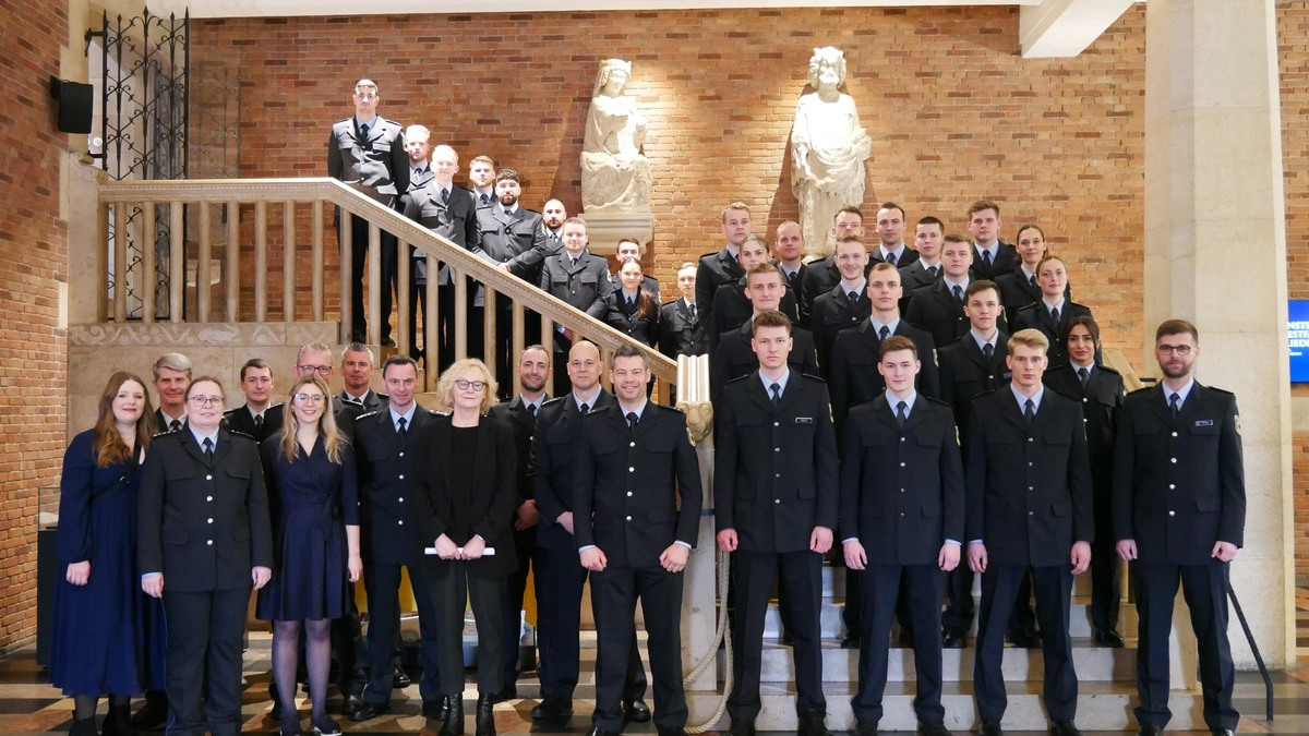 BPOL NRW: Spürbarer Personalzuwachs für die Bundespolizei Münster - Foto: presseportal.de