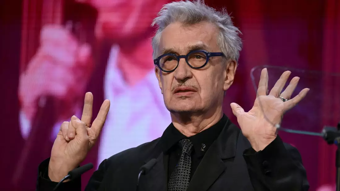 Wim Wenders geht mit «Perfect Days» für Japan ins Rennen. - Bild: Sebastian Gollnow/dpa