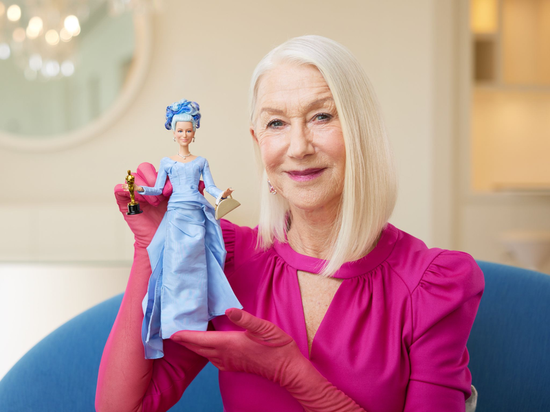 Auch der britischen Schauspielerin Helen Mirren wurde eine Barbie-Puppe gewidmet. - Foto: Ryan Schude/Mattel Inc/PA Media/dpa