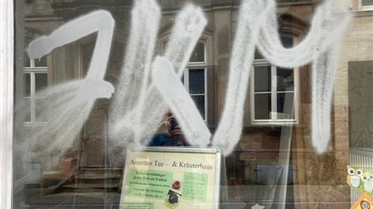 POL-PDWIL: Mehrere Sachbeschädigungen durch Graffiti - Foto: presseportal.de