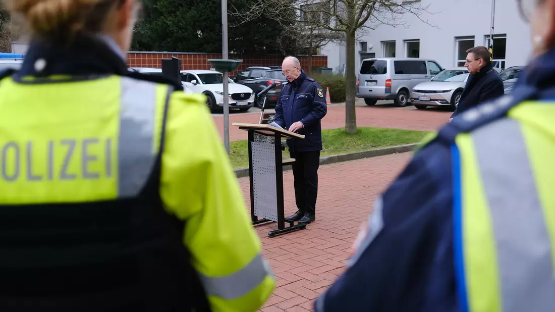 POL-HAM: Polizei Hamm beteiligt sich am landesweiten Gedenktag für im Dienst verstorbene Polizistinnen und Polizisten - Bild: presseportal.de