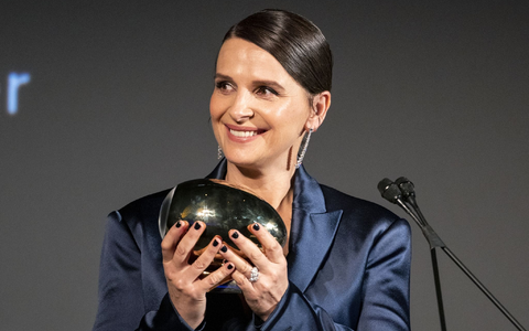 Juliette Binoche stammt aus einer Künstlerfamilie. Ihr Vater war Regisseur, Schauspieler und Bildhauer, ihre Mutter Schauspielerin und Lehrerin. - Foto: Alexandra Wey/KEYSTONE/dpa