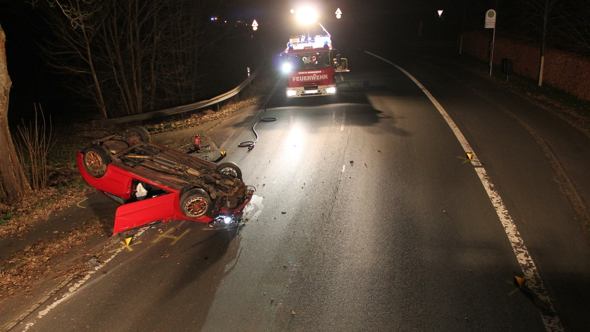 POL-SI: 22-Jähriger nach Pkw-Überschlag ins Krankenhaus - #polsiwi - Foto: presseportal.de