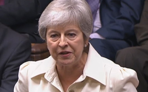 War nach Margaret Thatcher (1979 bis 1990) erst die zweite Frau an der Spitze der Regierung in London: Theresa May. - Foto: House Of Commons/PA/dpa