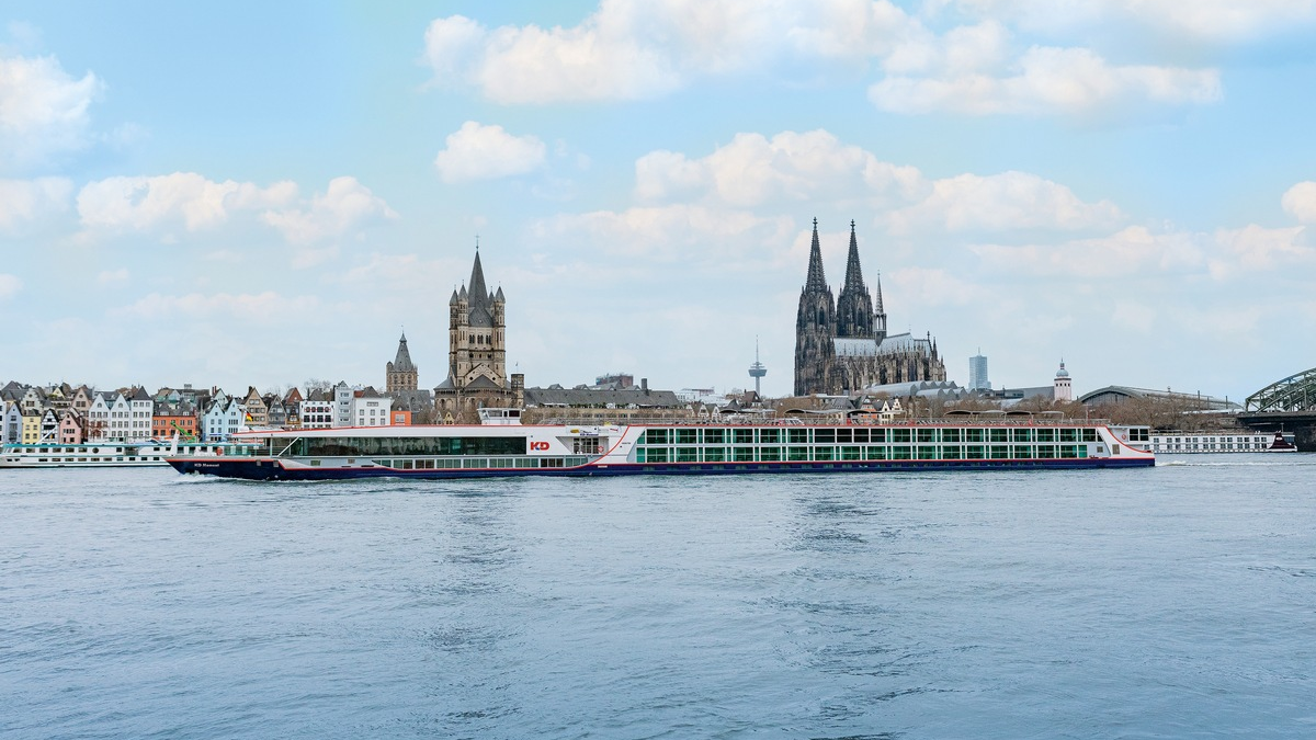 Neue Eventkreuzfahrten auf dem Rhein ab April / KD präsentiert neues Premium-Hotelschiff - Foto: presseportal.de