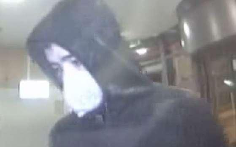 POL-HI: Gemeinsame Pressemeldung der Staatsanwaltschaft und der Polizei Hildesheim// Schwerer Raub - Öffentlichkeitsfahndung - Foto: presseportal.de