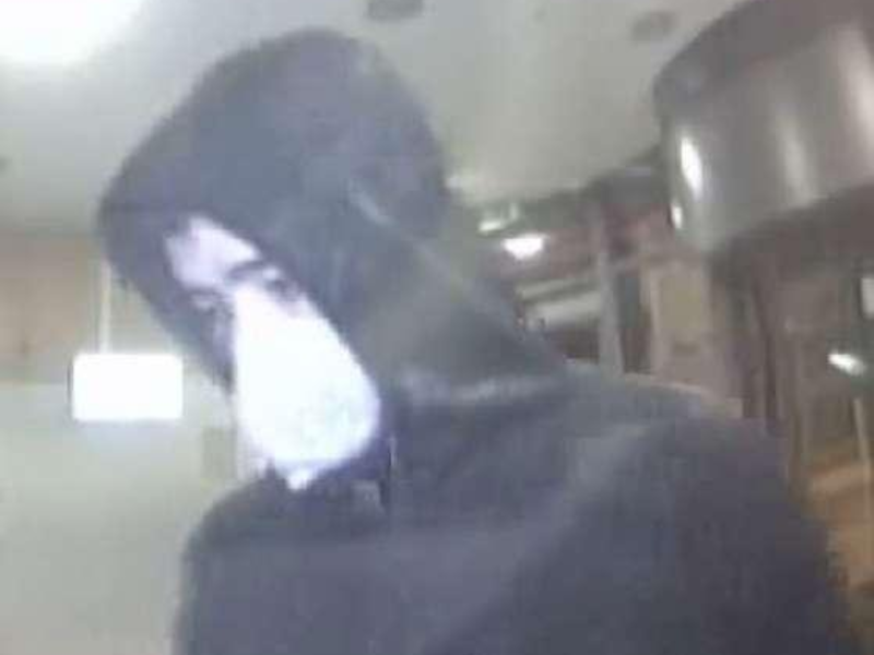 POL-HI: Gemeinsame Pressemeldung der Staatsanwaltschaft und der Polizei Hildesheim// Schwerer Raub - Öffentlichkeitsfahndung - Foto: presseportal.de