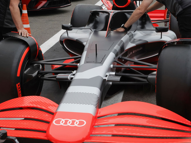 Audi wird im Jahr 2026 in die Formel 1 einsteigen und übernimmt dafür 100 Prozent der Anteile des Sauber-Teams. - Foto: Olivier Matthys/AP/dpa