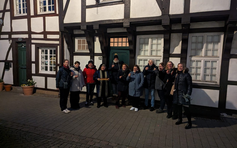 FW-WRN: Ein Dankeschön an die Partnerinnen vom LZ1 - Foto: presseportal.de