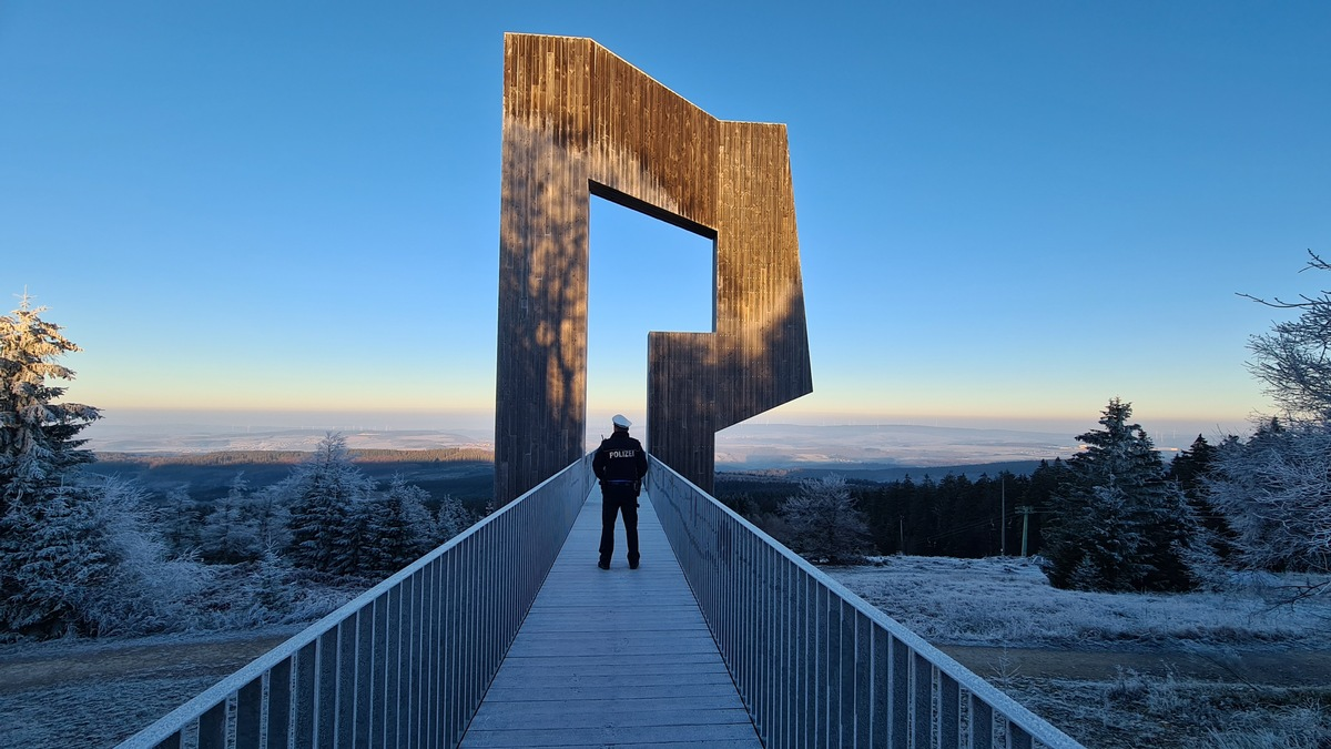 POL-PDTR: Girl'sDay bei der Polizeiinspektion Morbach - Foto: presseportal.de