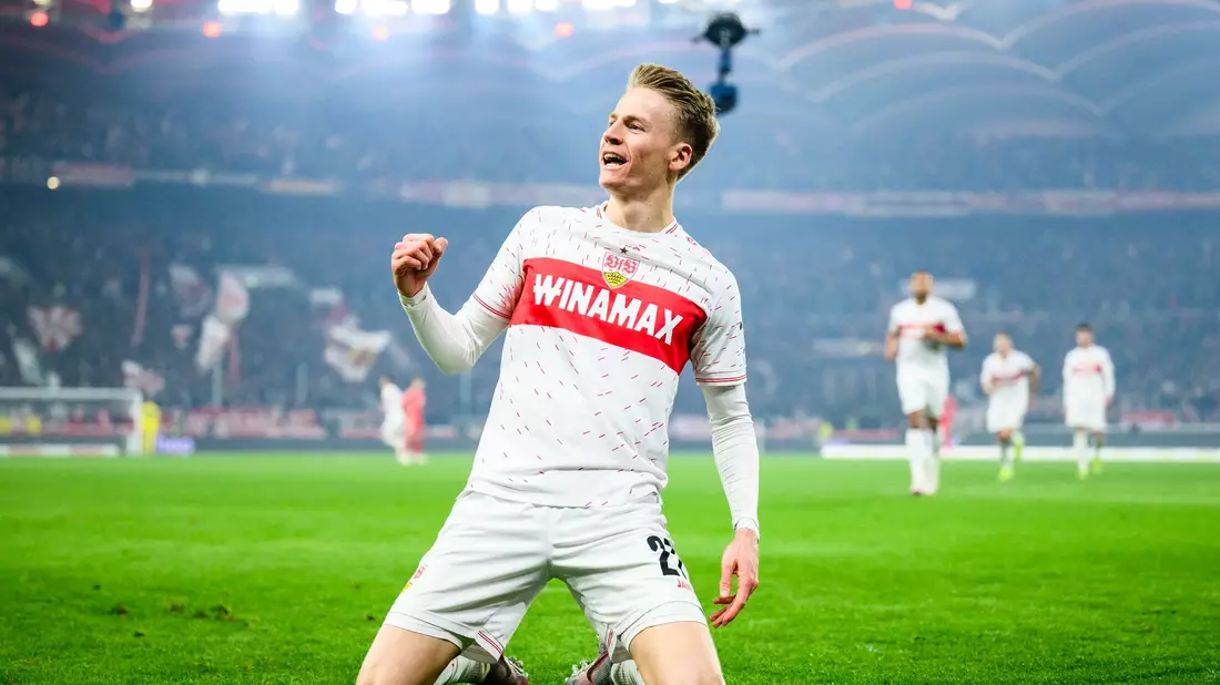 Beim VfB Stuttgart gehört Chris Führich in dieser Spielzeit zu den Leistungsträgern. - Bild: Tom Weller/dpa