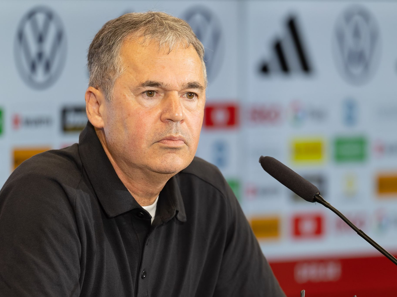 DFB-Geschäftsführer Andreas Rettig weist Kritik aus der deutschen Politik an dem Ausrüsterwechsel zurück. - Foto: Jürgen Kessler/dpa