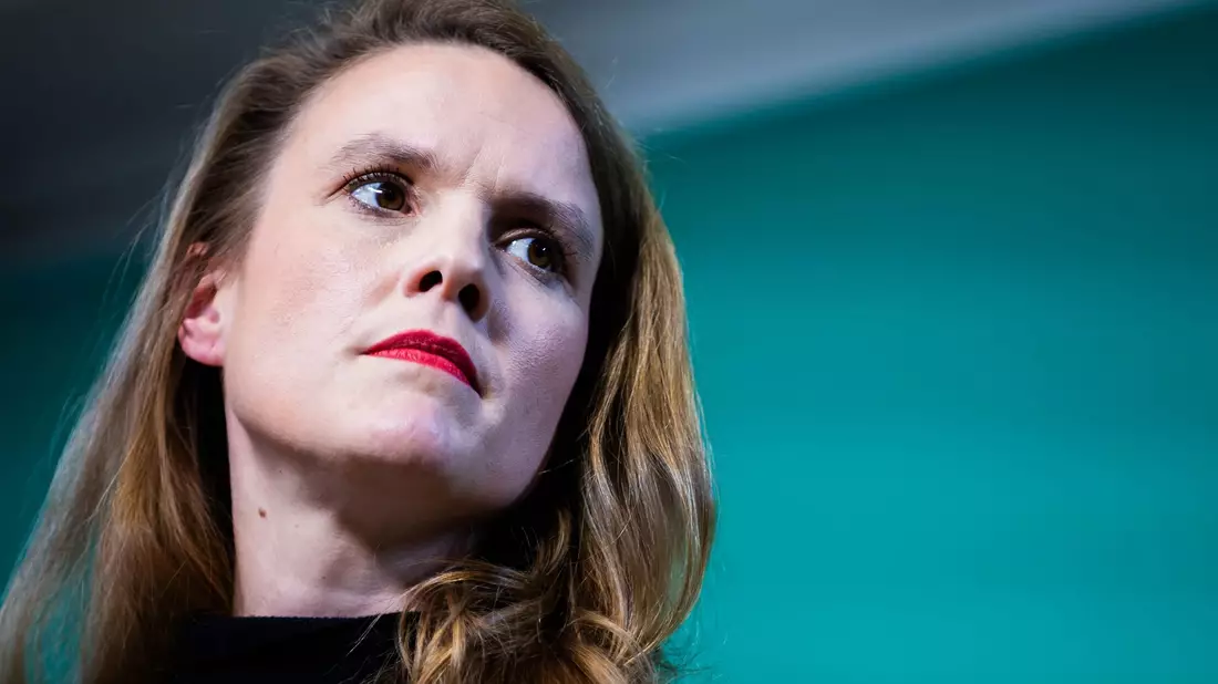 Das Recht auf körperliche Selbstbestimmung von Frauen dürfe nicht von politischen Mehrheiten abhängen, sagt Terry Reintke. - Bild: Christoph Soeder/dpa