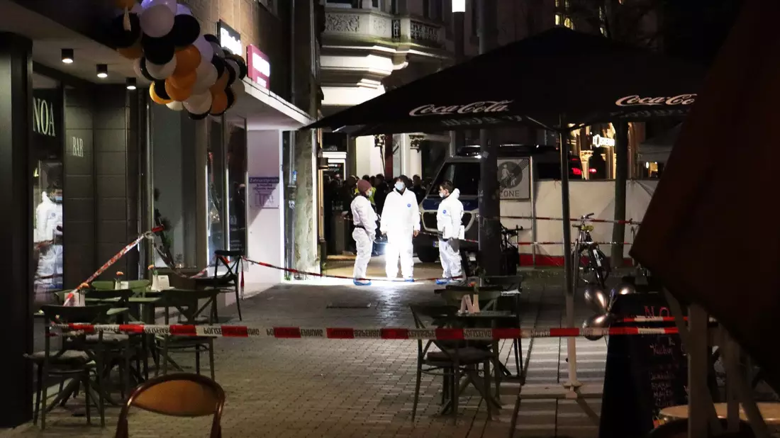 Bei dem Toten handelt es sich um einen Bielefelder mit kosovarischer Staatsangehörigkeit. - Bild: J. Jürgenpott/Die Blaulichtreporterin/dpa