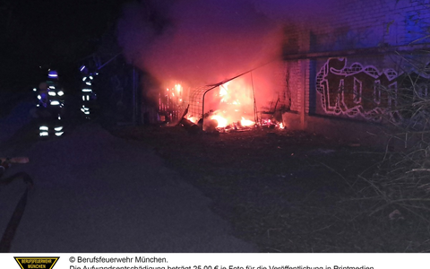 FW-M: Heller Feuerschein (Schwabing) - Foto: presseportal.de