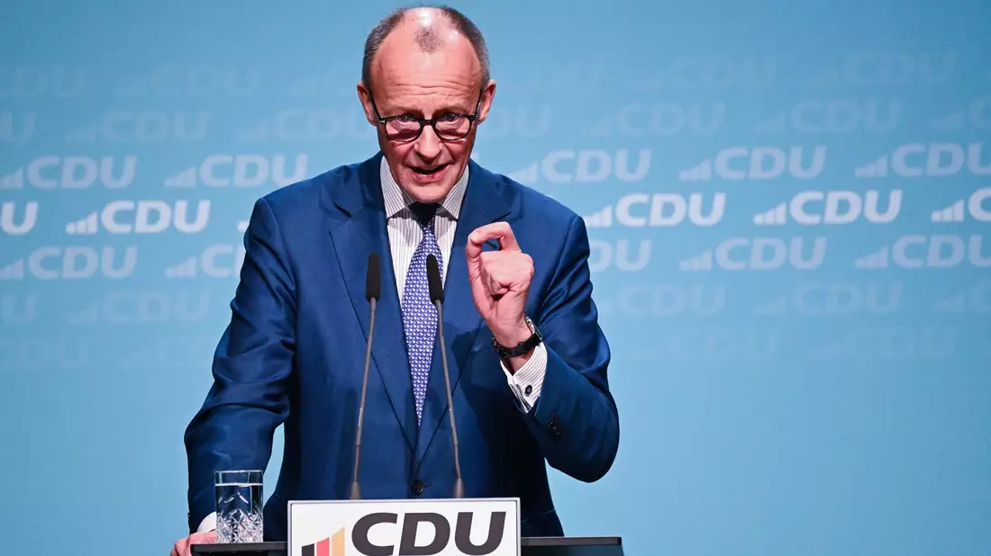 Friedrich Merz fordert einen umfangreicheren Einsatz moderner Technik bei den Ermittlungsbehörden. - Bild: Bernd Weißbrod/dpa