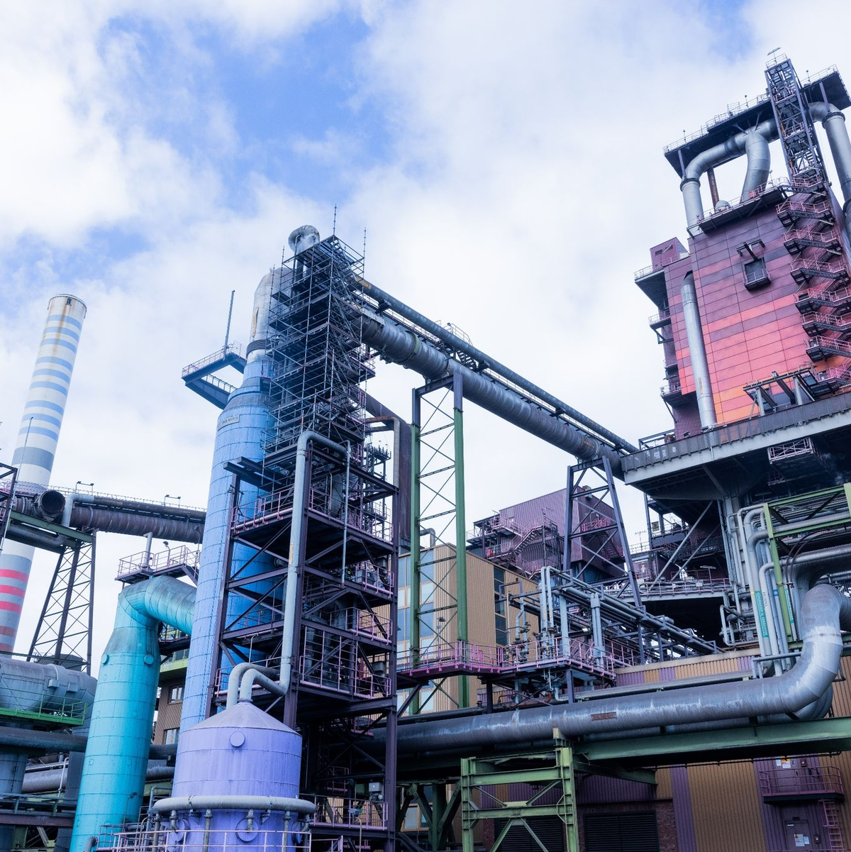 Deutschlands größter Stahlerzeuger Thyssenkrupp Steel steht vor einem Umbau. - Foto: Rolf Vennenbernd/dpa