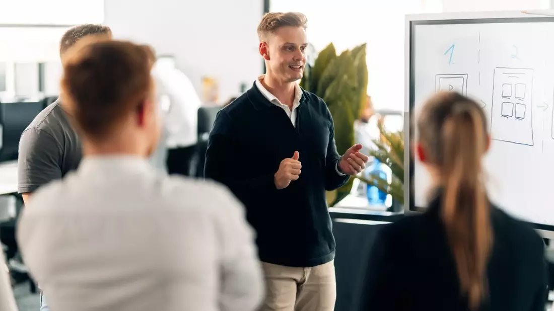 Vertriebsprozesse optimieren - Marvin Flenche gibt 5 Tipps, die Unternehmen unbedingt berücksichtigen sollten - Bild: presseportal.de