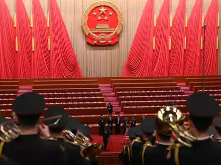 China hat für weitere Konjunktur-Maßnahmen gegen die Wirtschaftsflaute gestimmt. (Archivbild)  - Foto: Johannes Neudecker/dpa