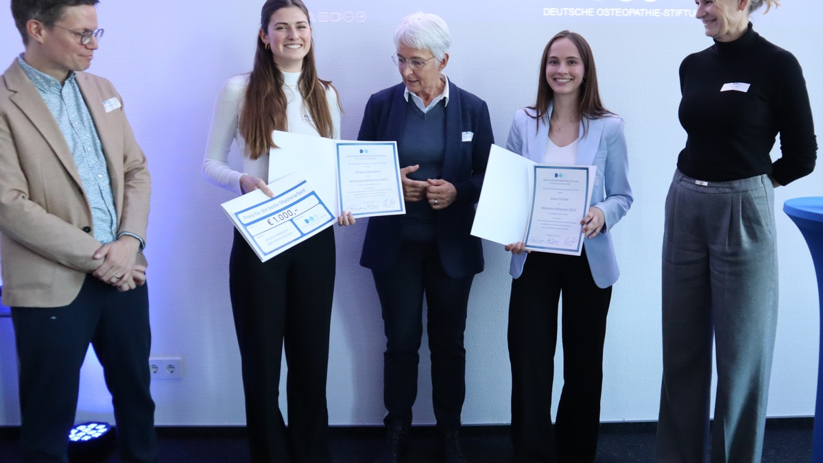 Premiere: Junge Wissenschaftler ausgezeichnet / Nachwuchs-Wissenschaftspreis der Deutschen Osteopathie-Stiftung vergeben - Foto: presseportal.de
