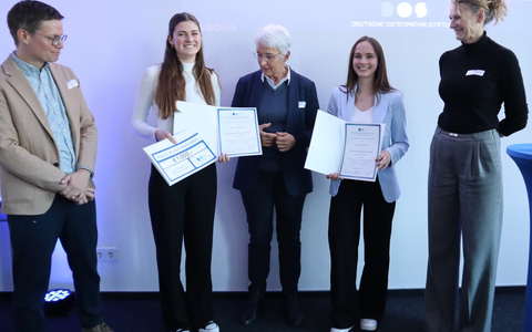 Premiere: Junge Wissenschaftler ausgezeichnet / Nachwuchs-Wissenschaftspreis der Deutschen Osteopathie-Stiftung vergeben - Foto: presseportal.de