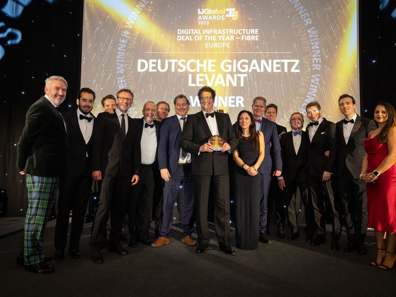 Deutsche GigaNetz gewinnt nach weiterer erfolgreicher Finanzierung internationale Auszeichnung für den europäischen Glasfaser-Deal des Jahres - Foto: presseportal.de