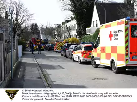 FW-M: 51-Jähriger stirbt nach Appartementbrand (Ramersdorf) - Foto: presseportal.de