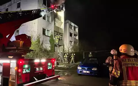FF Goch: Feuer in leerstehendem Wohnblock - Foto: presseportal.de