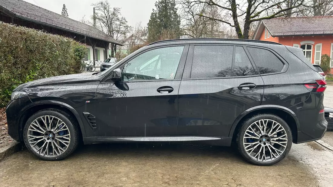 HZA-UL: Zoll versteuert SUVs - Bild: presseportal.de