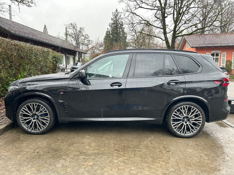 HZA-UL: Zoll versteuert SUVs - Foto: presseportal.de