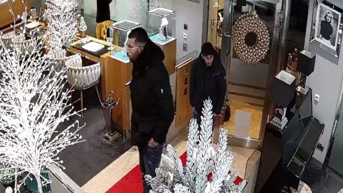 POL-LM: Betrüger gesucht - Öffentlichkeitsfahndung mit Bildmaterial der Videoüberwachung - Foto: presseportal.de