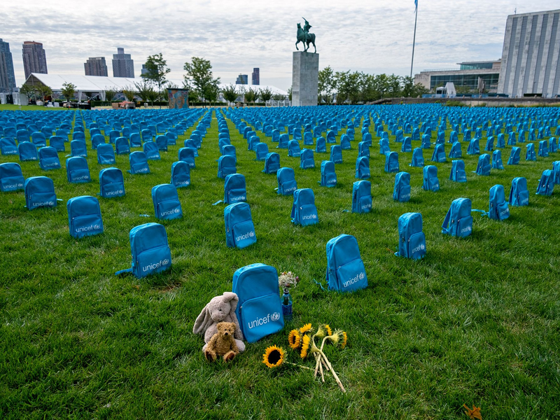 Eine von Unicef organisierte Installation in New York veranschaulichte das Ausmaß von Kindersterblichkeit in Konfliktgebieten im Jahr 2018. - Foto: Craig Ruttle/FR61802 AP/dpa