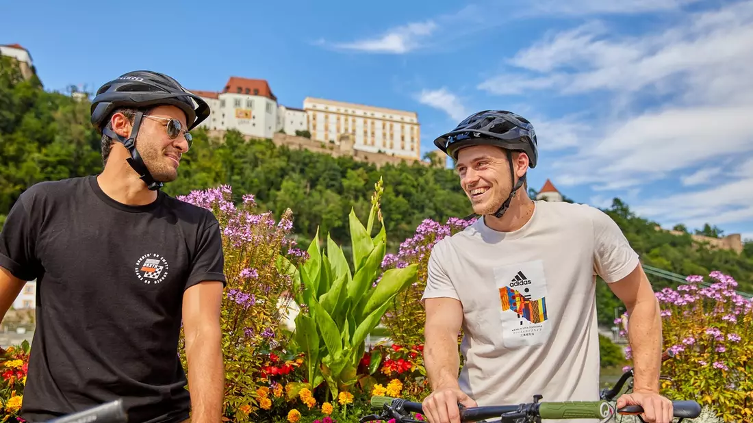 Auf dem Fahrrad Bayerns Burgen erobern - Bild: presseportal.de