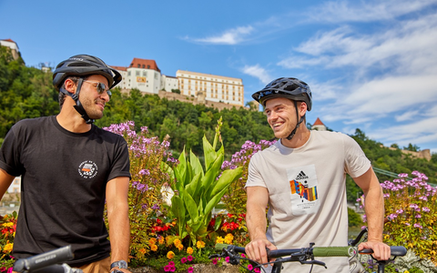 Auf dem Fahrrad Bayerns Burgen erobern - Foto: presseportal.de