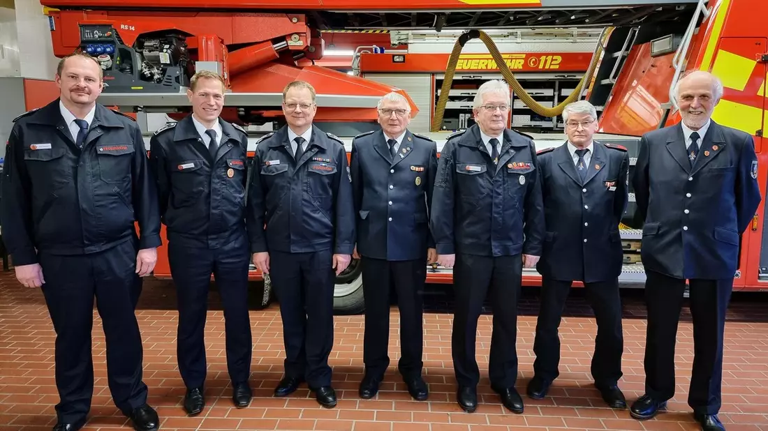 FW-WRN: Jahreshauptversammlung der Ehrenabteilung des LZ 1 Stadtmitte - Bild: presseportal.de