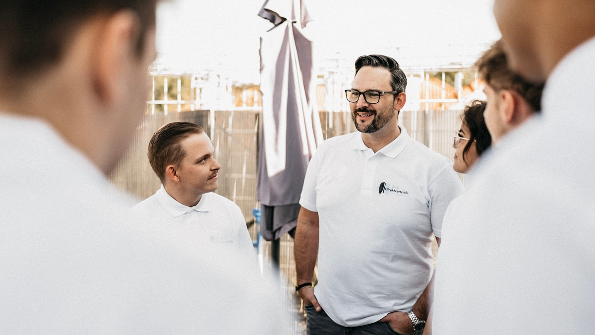 Daniel Aram von D.A. Direktvertrieb: Warum das Haustürgeschäft viel attraktiver ist als man denkt - Foto: presseportal.de