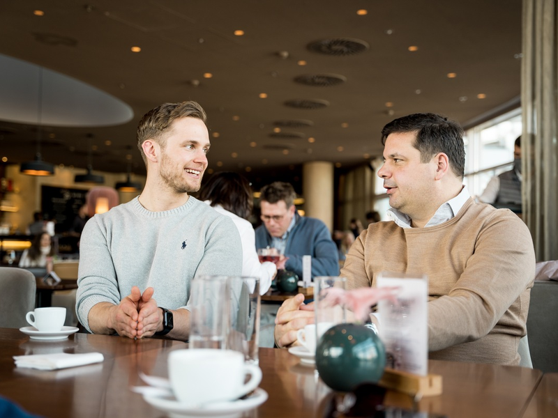 Simon Mathis: So gelingt das Abnehmen als Selbstständiger oder Führungskraft - Foto: presseportal.de