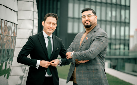 GoldmanTax: GmbH kaufen oder neu gründen? - Soufian El Morabiti und Ali Doygun über betriebswirtschaftliche Möglichkeiten und steuerrechtliche Vorteile - Foto: presseportal.de
