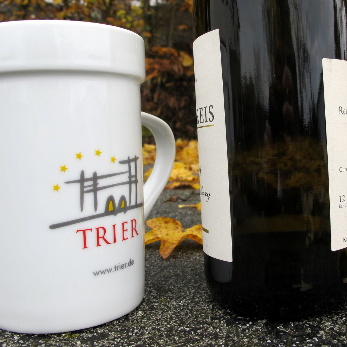 Der Apfelwein Viez gehört jetzt zum Kulturerbe. - Foto: Birgit Reichert/dpa