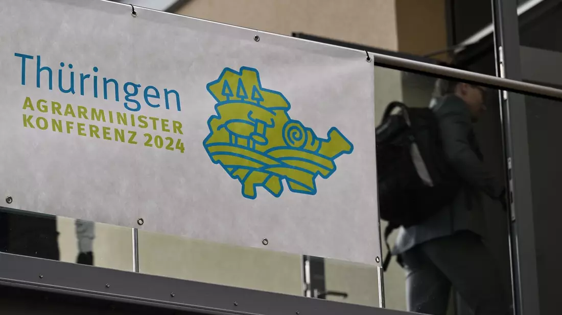Themen der Agrarministerkonferenz sollen Bürokratieabbau, Agrardiesel und Tierwohl sein. - Bild: Martin Schutt/dpa