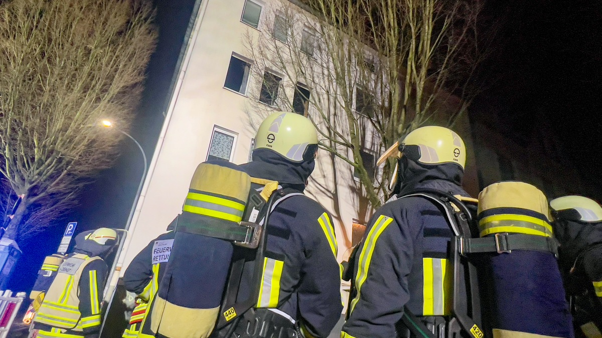 FW-BO: Zwei Verletzte nach Küchenbrand im Ehrenfeld - Foto: presseportal.de