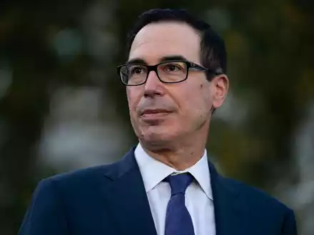 Steven Mnuchin hat sich als US-Finanzminister mit ausländischen Investitionen in den USA befasst. - Foto: Evan Vucci/AP/dpa
