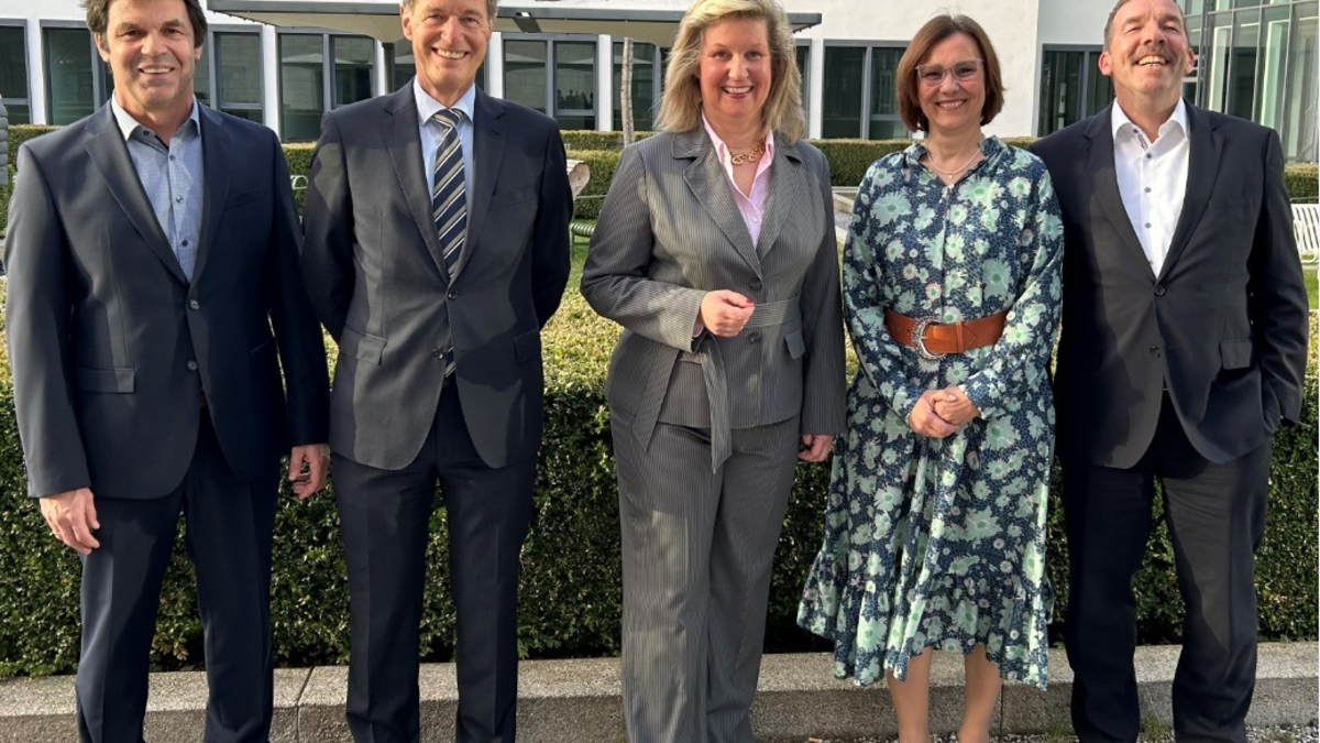 Neue Präsidentin an der Hochschule der Bayerischen Wirtschaft (HDBW) - Foto: presseportal.de