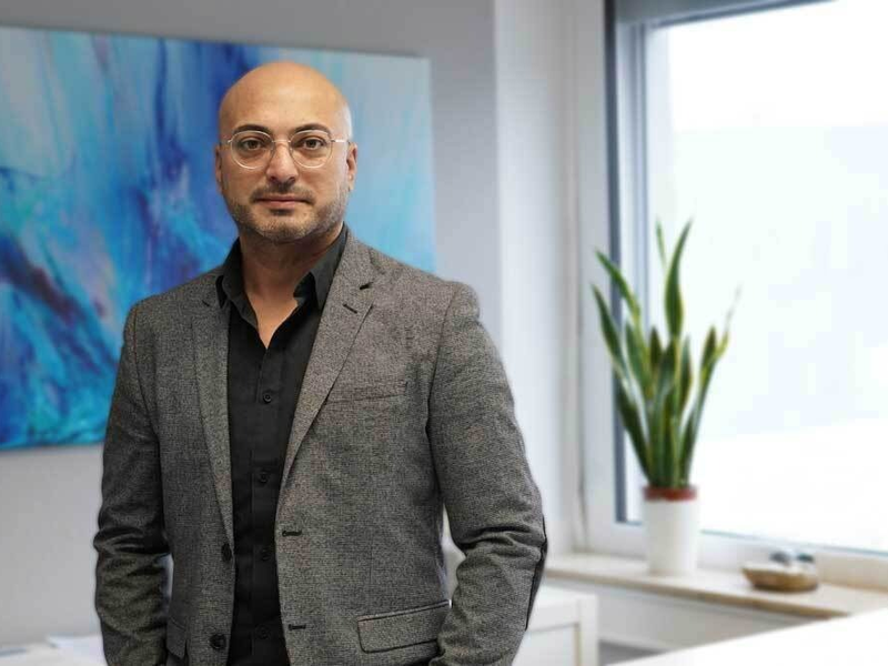 Kenan Kutlu von der Digitalagentur kenmedia: Wie Performance-Marketing in fünf Schritten zum Erfolg führt - Foto: presseportal.de