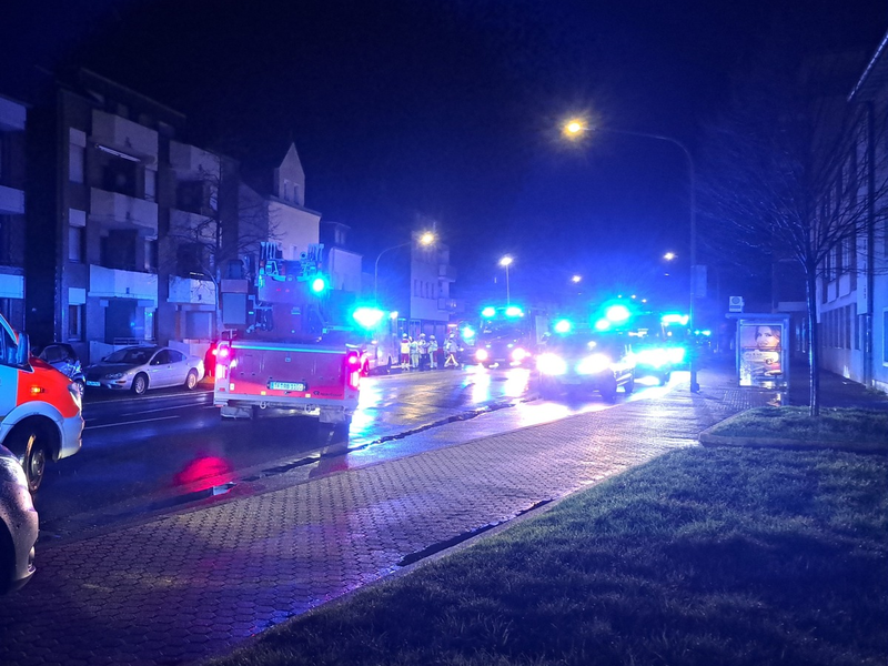 FW Düren: CO-Vergiftung wegen Grill in Wohnung - Foto: presseportal.de